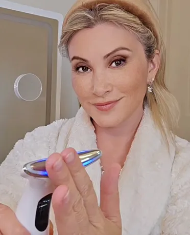 Maya K Verified Customer Glokore IPL Hair Remover Austin Texas 29