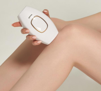 How to Use Glokore IPL Hair Remover Step 3 Pulse Glide and Reveal Smooth Skin